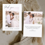 Elegantes Script Foto Hochzeit Dankeschön Karte<br><div class="desc">Mit diesem eleganten Script-Foto Wedding Dankeschön Card Ihre herzliche Dankbarkeit in zeitlosem Stil zum Ausdruck bringen. Mit raffinierter Kalligraphie, einem kompletten Foto-Layout und minimalistischen Designelementen ist diese Karte der perfekte Weg, um Ihren Gästen zu danken, während Sie einen angenehmen Augenblick von Ihrem großen Tag aus zeigen. Ideal für moderne, romantische...</div>