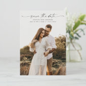 Elegantes Script-Foto Hochzeit Save The Date (Stehend Vorderseite)