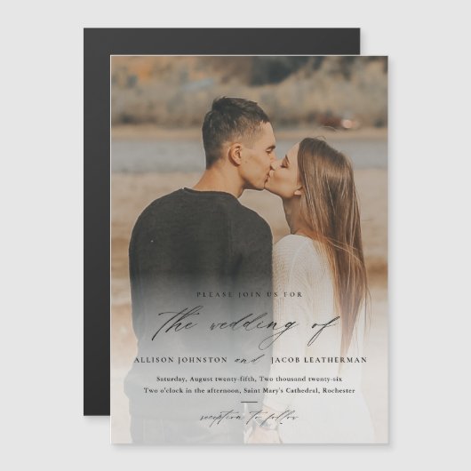 Elegantes Script-Foto-Overlay-Hochzeit Magneteinladung (Vorne/Hinten)
