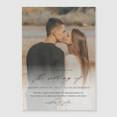Elegantes Script-Foto-Overlay-Hochzeit Magneteinladung (Vorderseite)