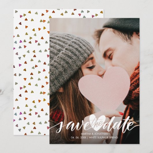 Elegantes Script Foto Wedding Heart Confetti Save The Date (Vorne/Hinten)