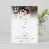 Elegantes Script-Foto Wedding Real Foil Menu Card Folieneinladung (Stehend vorne)