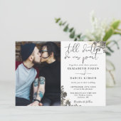 Elegantes Script Gothic Rose Blumenzwiebeln Foto H Einladung (Stehend Vorderseite)