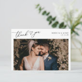 Elegantes Script Heart Greenerity Wedding Foto Dankeskarte (Stehend Vorderseite)
