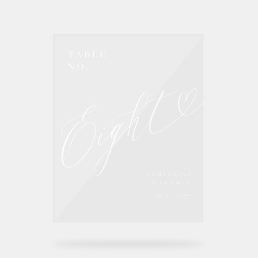 Elegantes Script Heart Wedding Tischnummer Aight Acrylschild (Vorderseite)