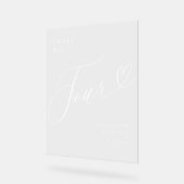 Elegantes Script Heart Wedding Tischnummer Vier Acrylschild (Winkel)