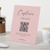 Elegantes Script Hochzeitsskript-Foto - QR-Code Sockelschild (In SItu)