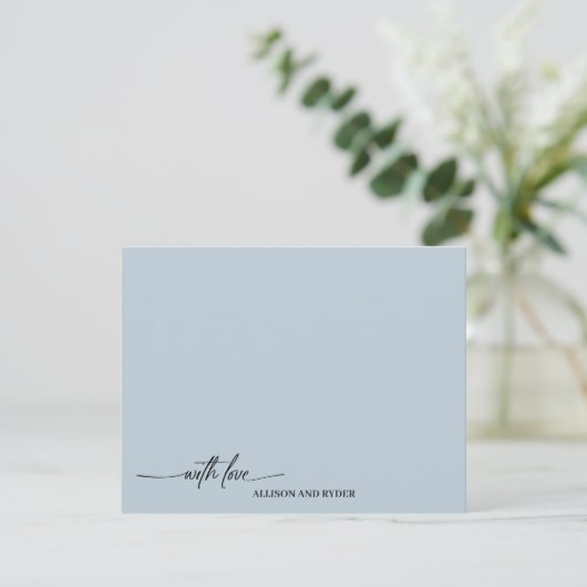 Elegantes Script Light Blue mit Liebe Vielen Dank Mitteilungskarte (Stehend Vorderseite)