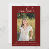 Elegantes Script Maroon Graduation Party Foto Einladung (Vorderseite)