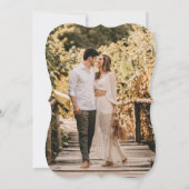 Elegantes Script Modernes Foto Hochzeit Einladung (Rückseite)