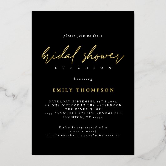 Elegantes Script Real Gold Foil Schwarzes Brautpar Folieneinladung (Vorderseite)