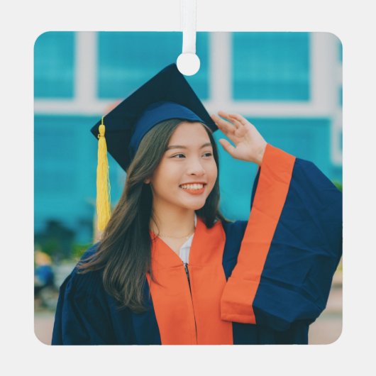 Elegantes Script Royal Lila 2024 Graduate Foto Ornament Aus Metall (Rückseite)