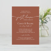 Elegantes Script Rustic Terracotta Wedding Einladung (Stehend Vorderseite)