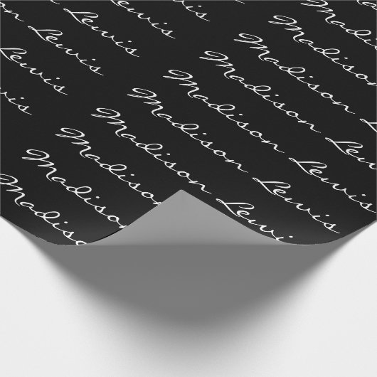 Elegantes Script Schlicht Black Name Calligraphy Geschenkpapier (Ecke)
