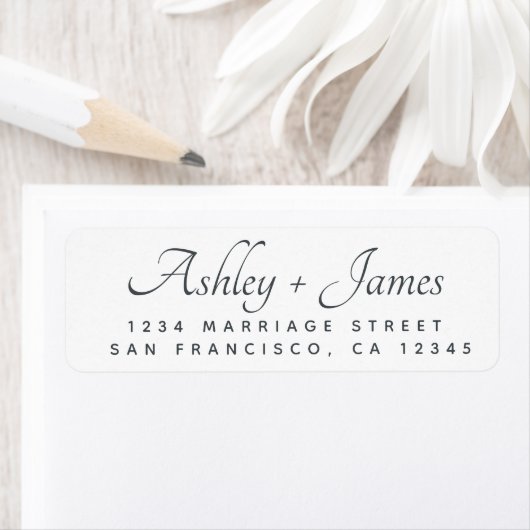 Elegantes Script Schwarz-weiß Wedding Rücksendeadr (Insitu)