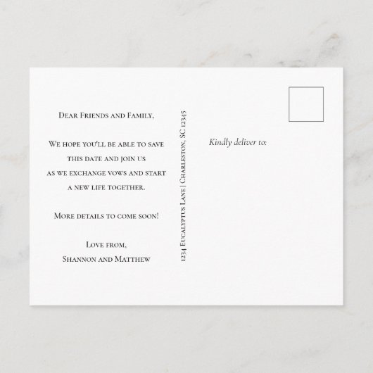 Elegantes Script Schwarz-weiß Wedding Save the Dat Ankündigungspostkarte (Rückseite)