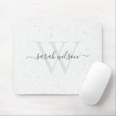 Elegantes Script Terrazzo Stone Ivory Gray Monogra Mousepad (Mit Mouse)