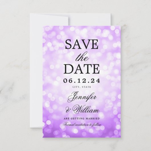 Elegantes Script Wedding Lila Bokeh Lights Save The Date (Vorderseite)