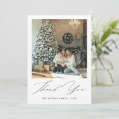 Elegantes Script Weihnachts-Foto Dankeskarte (Stehend Vorderseite)