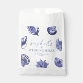 Elegantes Seashells & Wedding Bells Brautparty Geschenktütchen (Vorderseite)