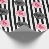 Elegantes Shabby Chic Rosa und schwarze Rose Strei Geschenkpapier (Ecke)