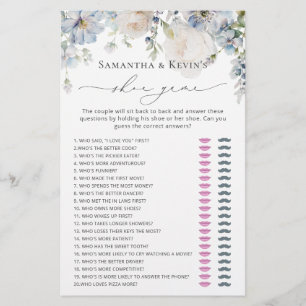 Elegantes Shoe Game des Blue Floral Brautparty