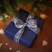 Elegantes Silber-Blau-Schneeflockenmuster Satinband