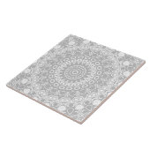 Elegantes Silber-Mandala-Muster Fliese (Seite)