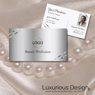 Elegantes Silber mit schimmernden Linien-Logo und Visitenkarte