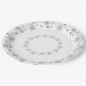 Elegantes Silber und Weiß Hochzeit/Jubiläum-Party Pappteller (Schrägansicht)