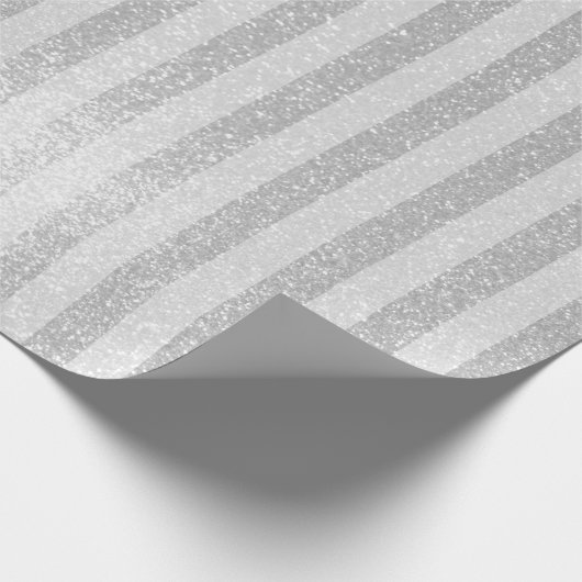 Elegantes silberfarbenes Glitzer mit schicken Stre Geschenkpapier (Ecke)