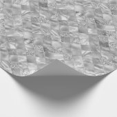 elegantes silberfarbenes Weihnachtsmuster Geschenkpapier (Ecke)