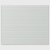 Elegantes silbernes Grau Stripes Packpapier (Flach)