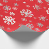 Elegantes silbernes Schneeflocken rotes Wrapping P Geschenkpapier (Ecke)