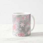Elegantes Silberrosa Schneeflockenmuster Kaffeetasse (VorderseiteRechts)