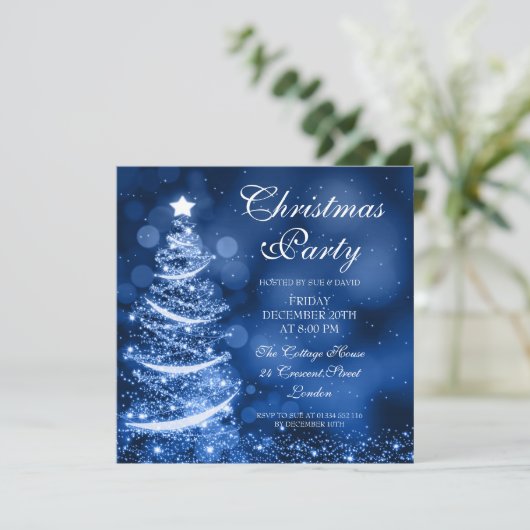 Elegantes Silver & Blue Christmas Party Sparkle Einladung (Stehend Vorderseite)