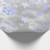 Elegantes Silver Blue Weihnachten Snowflake Muster Geschenkpapier (Ecke)