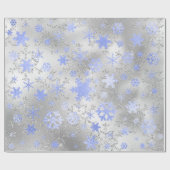 Elegantes Silver Blue Weihnachten Snowflake Muster Geschenkpapier (Flach)