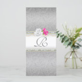 Elegantes Silver Damask und rosa Rose Monogramm Programm (Stehend Vorderseite)
