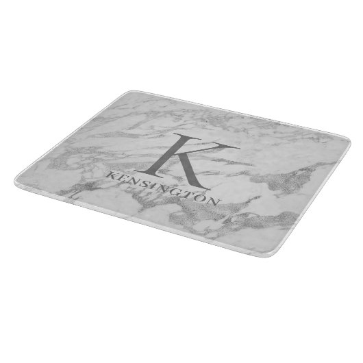 Elegantes Silver Foil Marmor Monogramm Schneidebrett (Ecke)