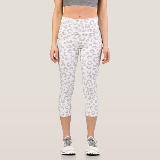 Elegantes Silver Glitzer Leopard Muster Capri Leggings (Vorderseite)