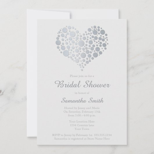 Elegantes Silver Heart Light Gray Brautparty Einladung (Vorderseite)