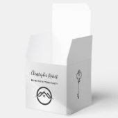 Elegantes Silver Real Anwesen Geschenkschachtel (Geöffnet)