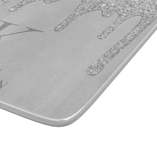 Elegantes Silver Sparkle Glitzer Tropfen Monogram Schneidebrett (Ecke)