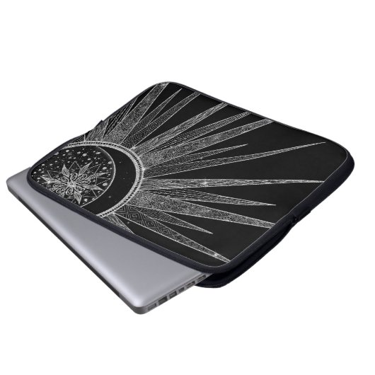 Elegantes Silver Sun Moon Mandala Schwarzes Design Laptopschutzhülle (Vorne Knopf)