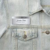 Elegantes Silver Template Moderner Handschrift Namensschild (Beispiel)