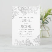 Elegantes Silver Vintag Floral Save the Date (Stehend Vorderseite)