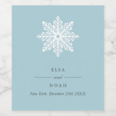 Elegantes Simple LIGHT Blue Snowflake Monogram Weinetikett (Einzelnes Label)