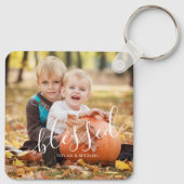 Elegantes Skript "Gesegnet" Benutzerdefiniertes Fo Schlüsselanhänger (Rückseite)