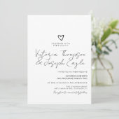 Elegantes Skript Herz Schräg Schwarz Weiß Hochzeit Einladung (Stehend Vorderseite)